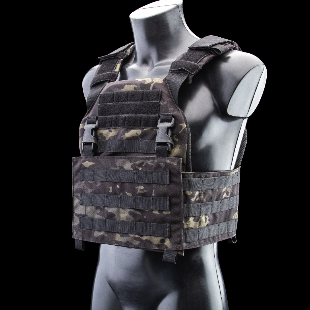 8fields Plate Carrier, multicam schwarz